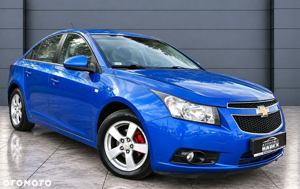 Chevrolet Cruze 1.6 LS - 2