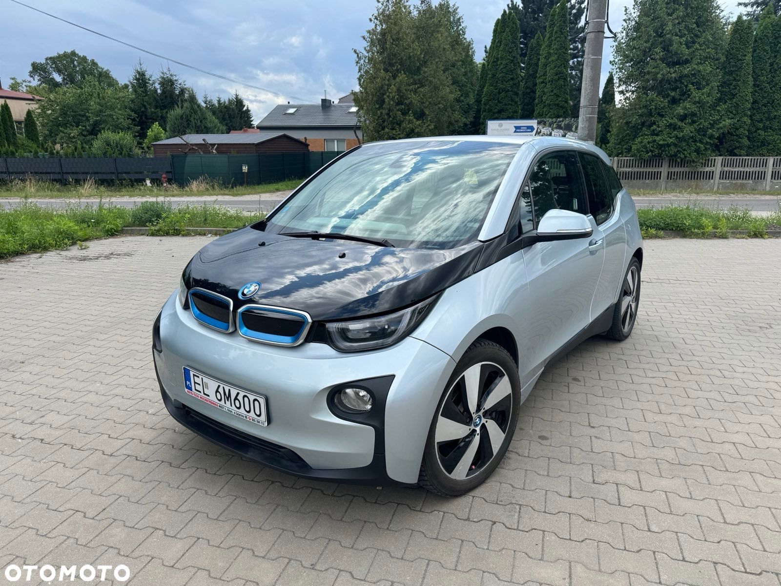 BMW i3 (60 Ah) - 1