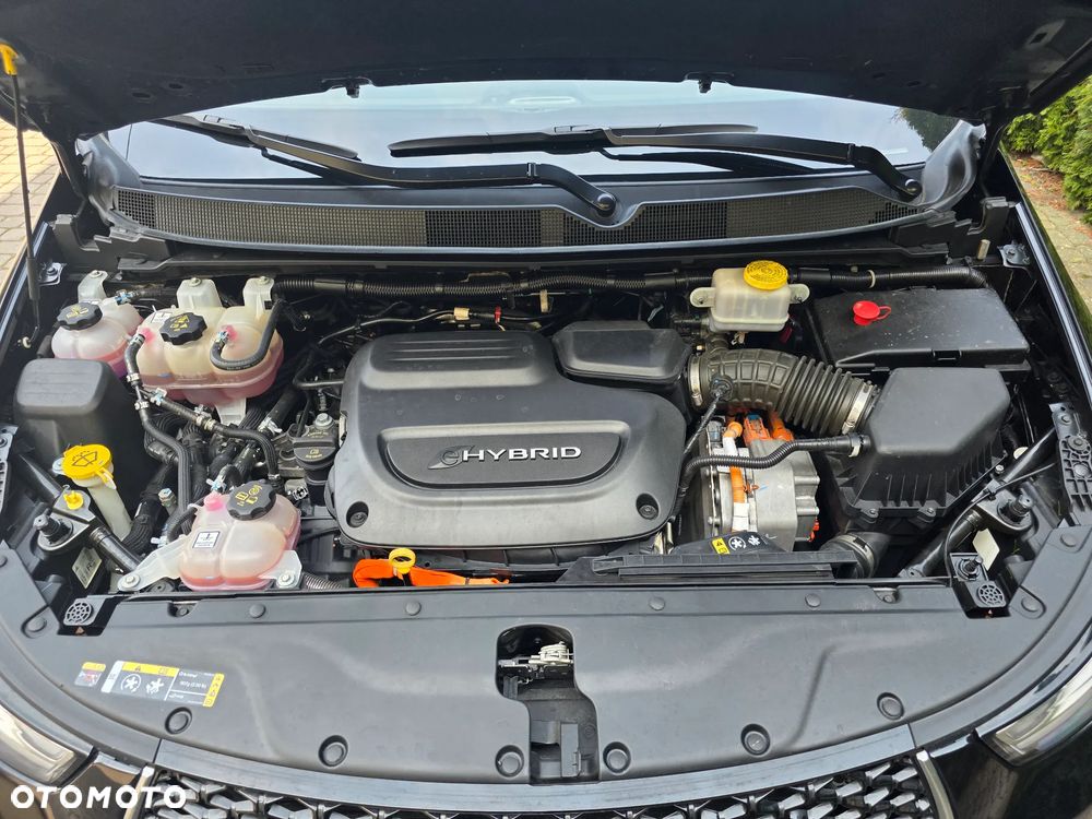 Chrysler Pacifica - 40