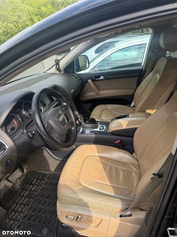 Audi Q7 - 6