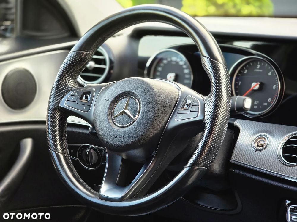 Mercedes-Benz Klasa E 200 d 9G-TRONIC Avantgarde - 30