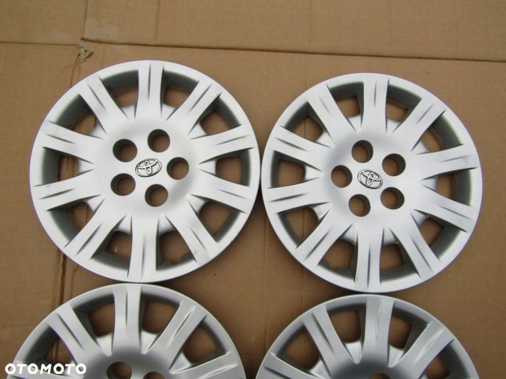 4x Kołpaki 16 Toyota Auris Avensis Prius Yaris Corolla Verso RAV4 RAV 4 - 3