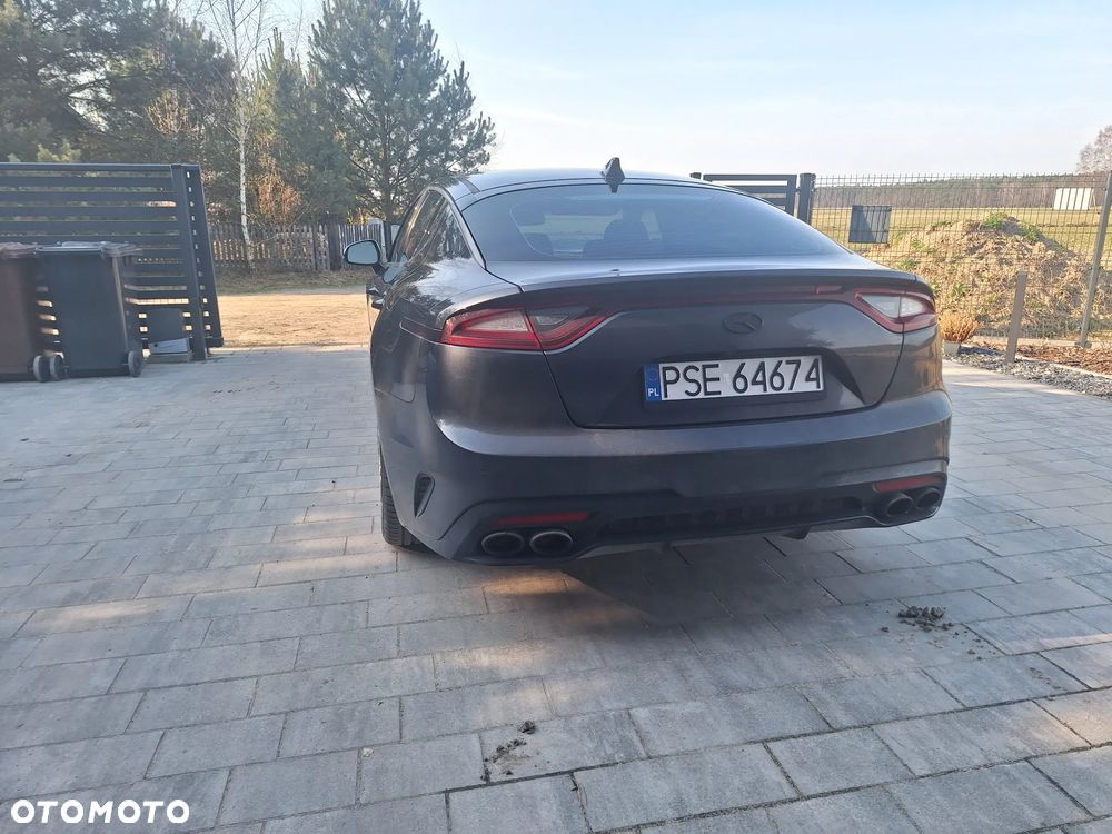 Kia Stinger 3.3 T-GDI V6 GT AWD - 27