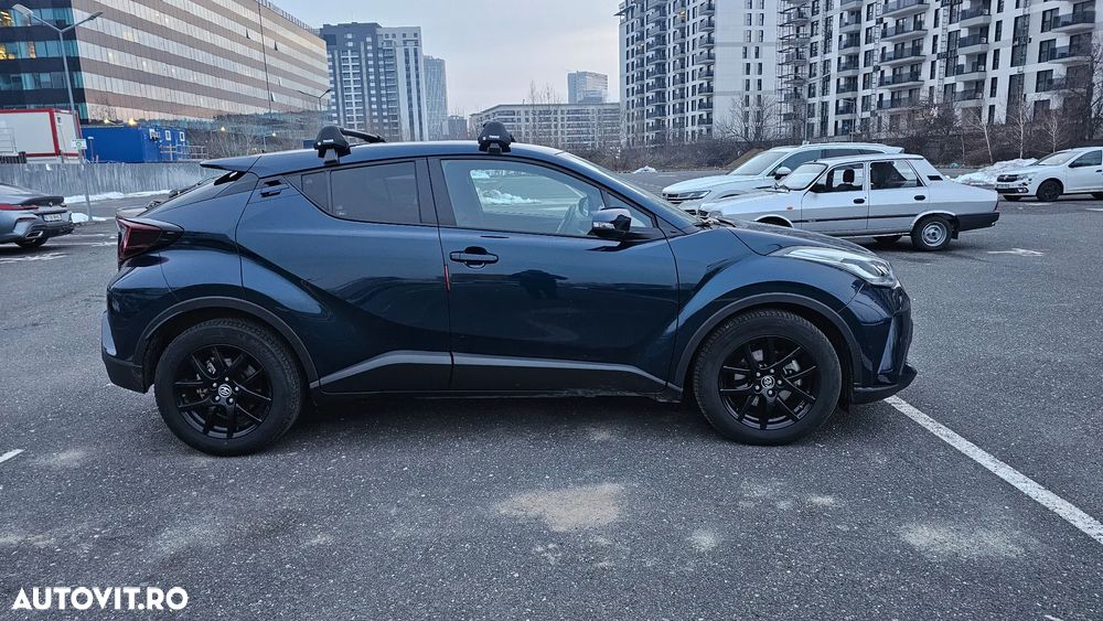 Toyota C-HR 1.8 HSD 122 CP 4x2 CVT Cult - 2
