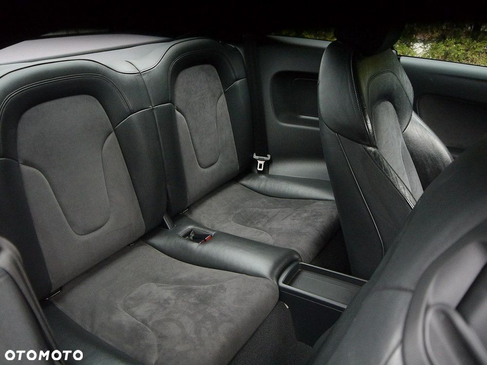 Audi TT Coupé - 30