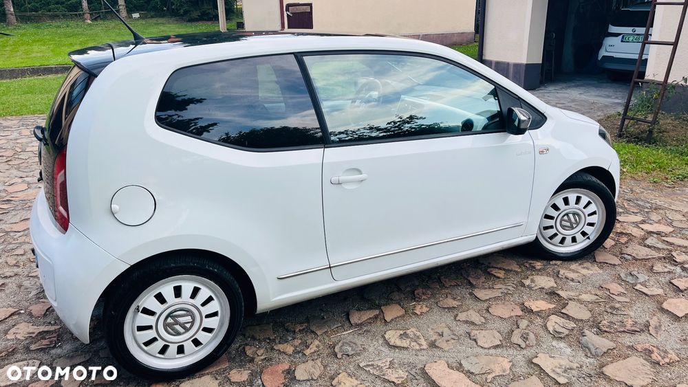 Volkswagen up! - 4