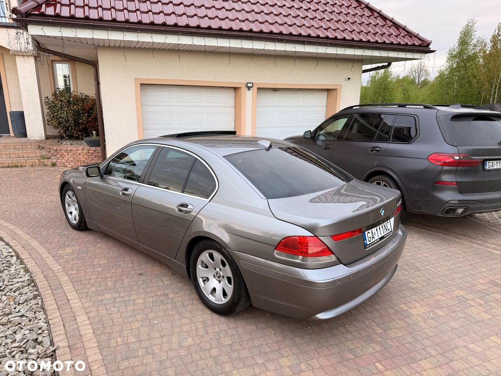 BMW Seria 7 - 2