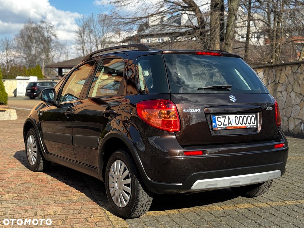 Suzuki SX4 1.6 Premium - 7