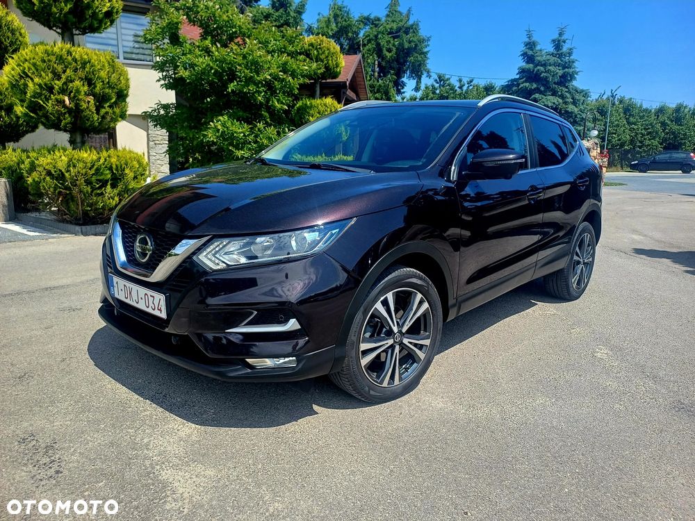 Nissan Qashqai 1.7 dCi 4x4 Tekna - 1