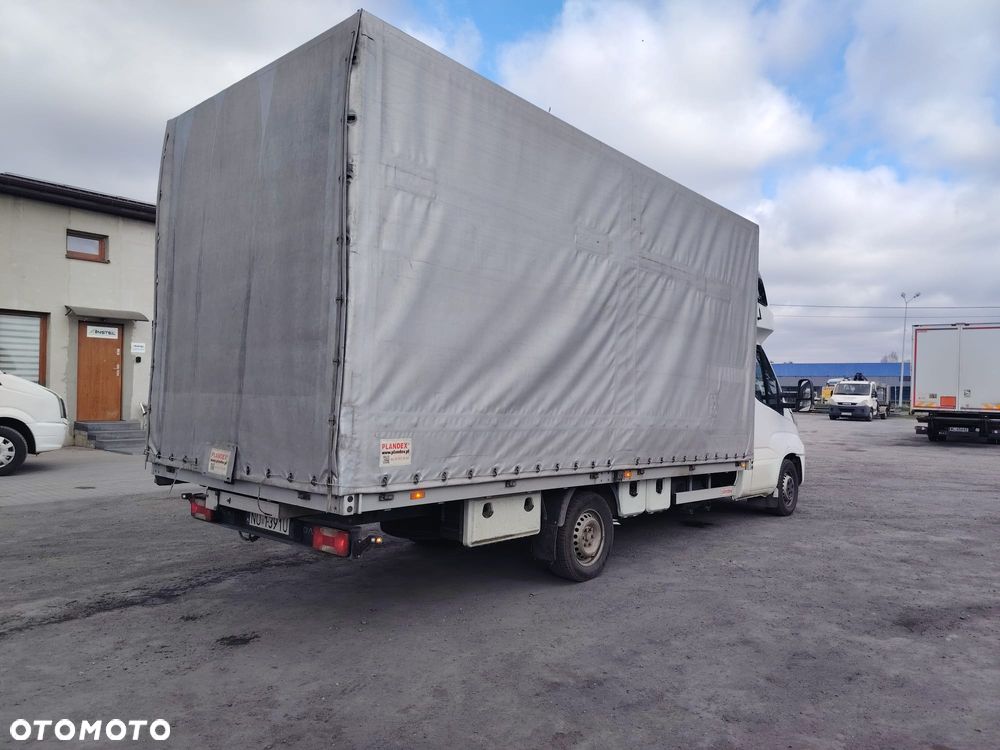 Iveco DAILY - 7