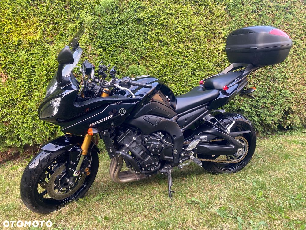Yamaha FZ8 - 1