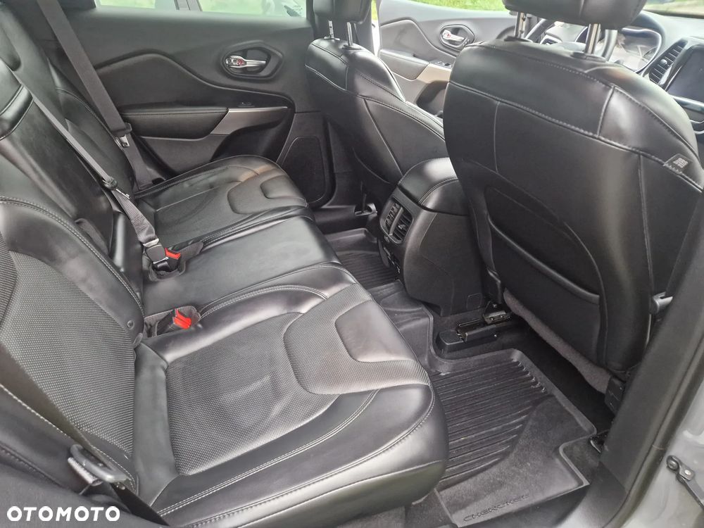 Jeep Cherokee 3.2 V6 Active Drive I Limited - 14