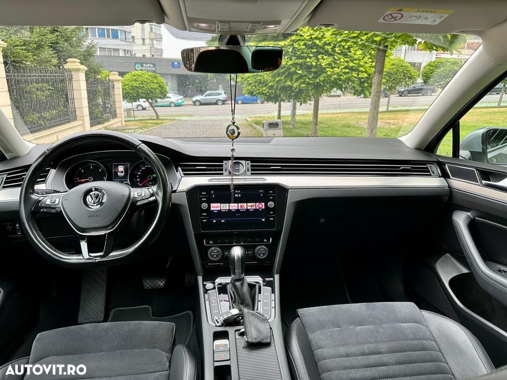 Volkswagen Passat - 3