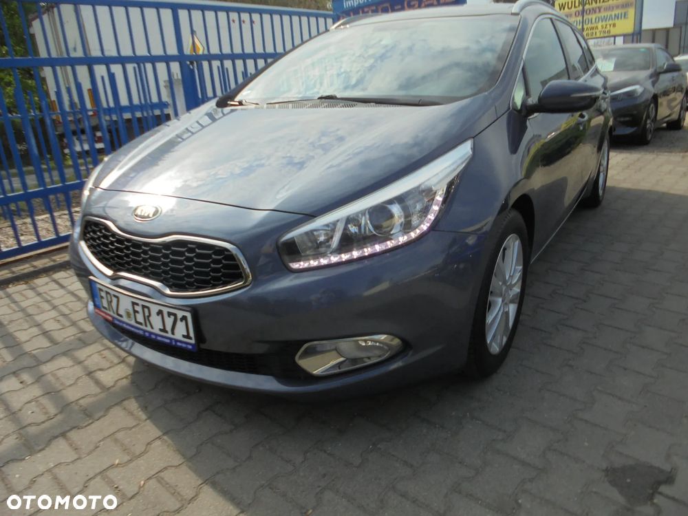 Kia Ceed 1.6 GDI Edition 7 - 34