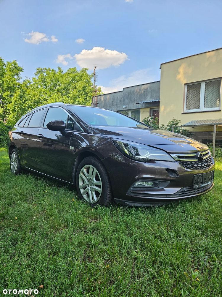 Opel Astra 1.6 CDTI Elite S&S - 4