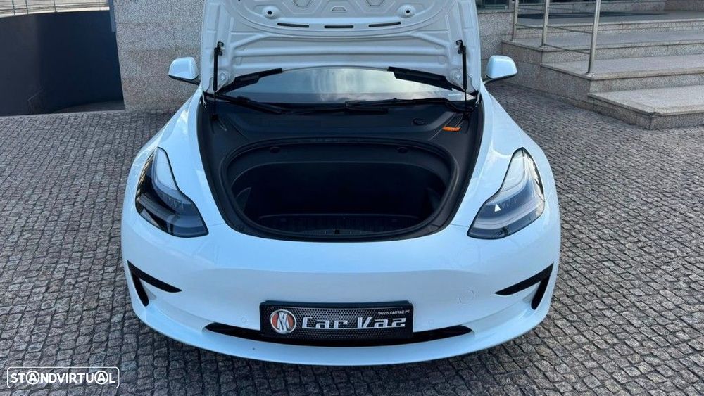 Tesla Model 3 Standard Range Plus RWD - 4