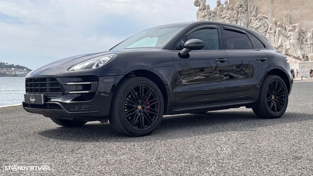 Porsche Macan Turbo PDK - 17