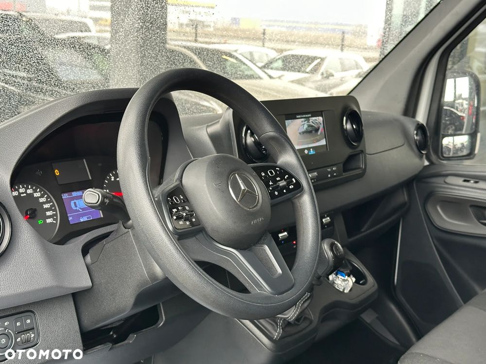 Mercedes-Benz Sprinter 315 Furgon - 9
