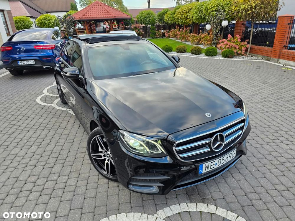Mercedes-Benz Klasa E 220 d 4-Matic 9G-TRONIC - 4