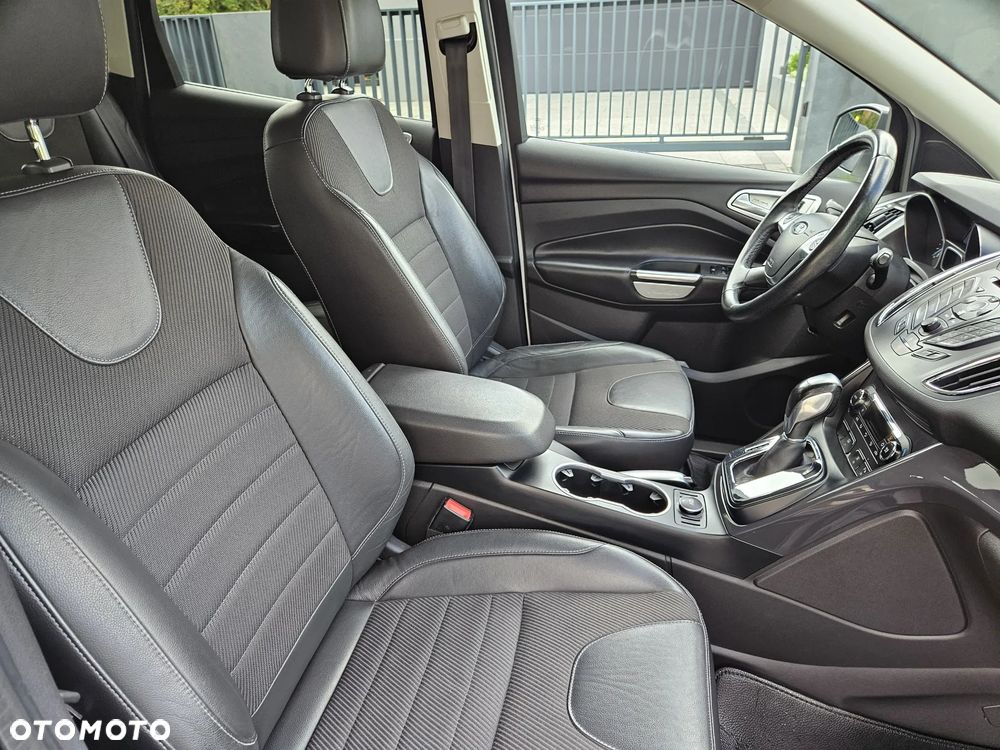 Ford Kuga 2.0 TDCi 4WD Titanium - 22