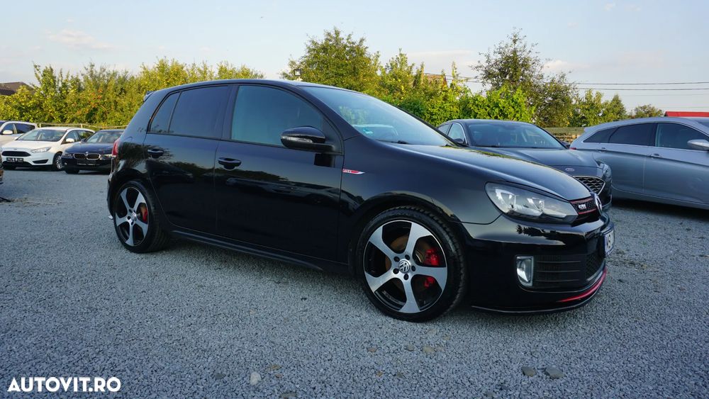 Volkswagen Golf 2.0 GTI - 4