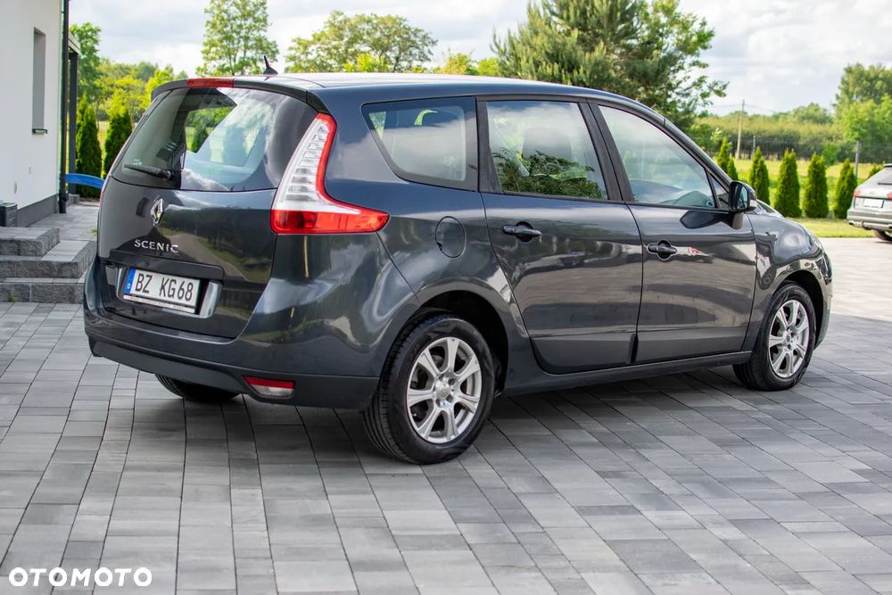 Renault Grand Scenic 1.6 16V 110 Dynamique - 11