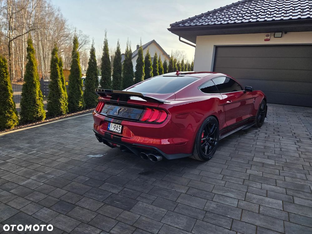 Ford Mustang - 7