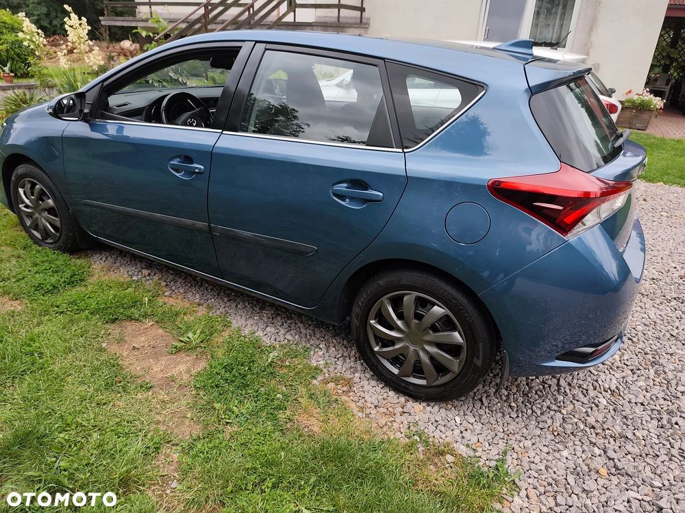 Toyota Auris 1.6 Active - 32