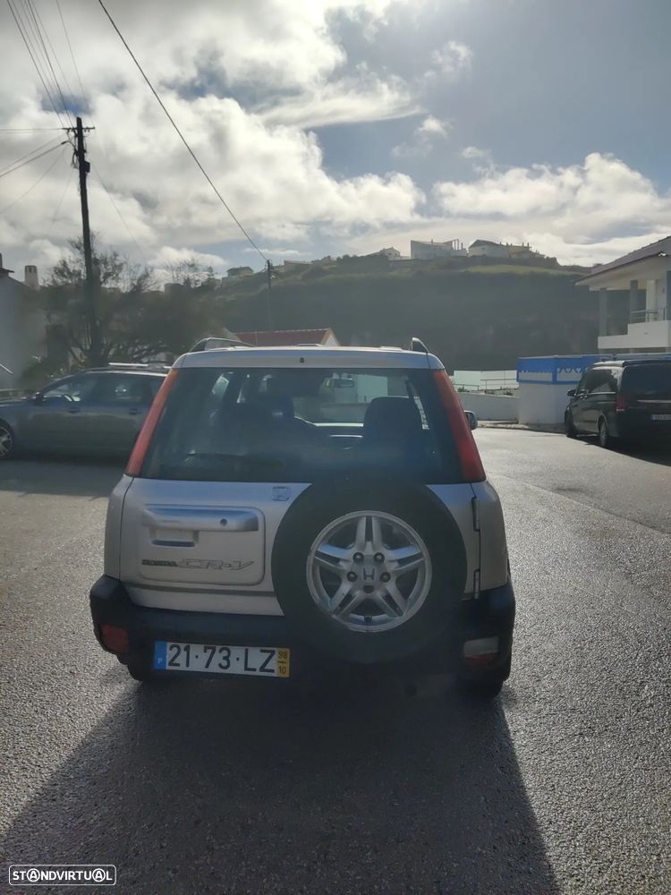 Honda CR-V - 4