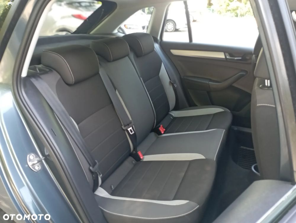 Skoda RAPID 1.4 TDI DPF Ambition - 10