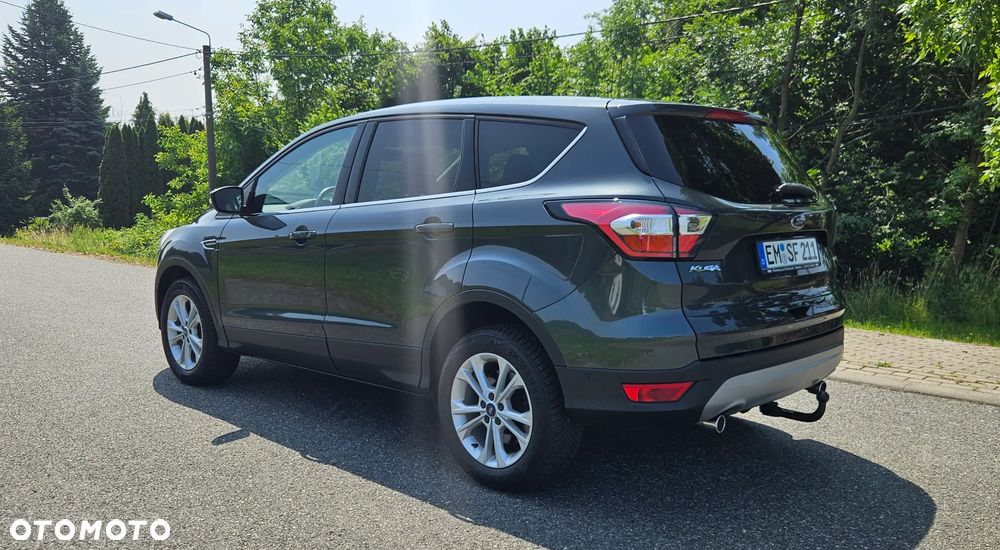 Ford Kuga - 5