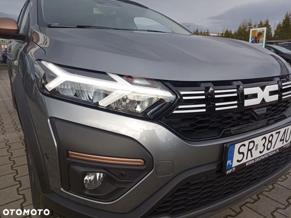 Dacia Jogger 1.0 TCe Extreme+ 7os - 26