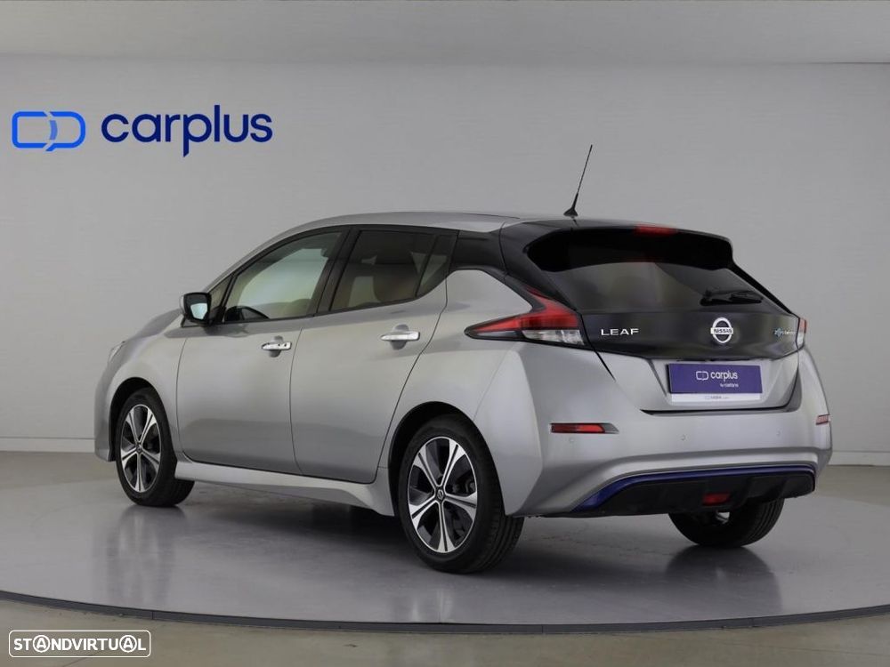 Nissan Leaf N-Connecta — photo 5
