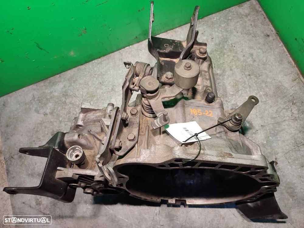 CAIXA VELOCIDADES HYUNDAI MATRIX 3850 - 1