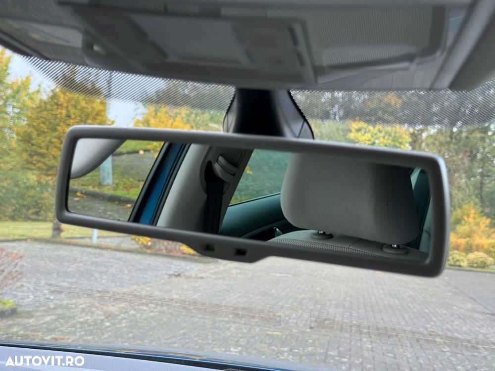 Volkswagen Golf 1.6 TDI BMT Comfortline - 24