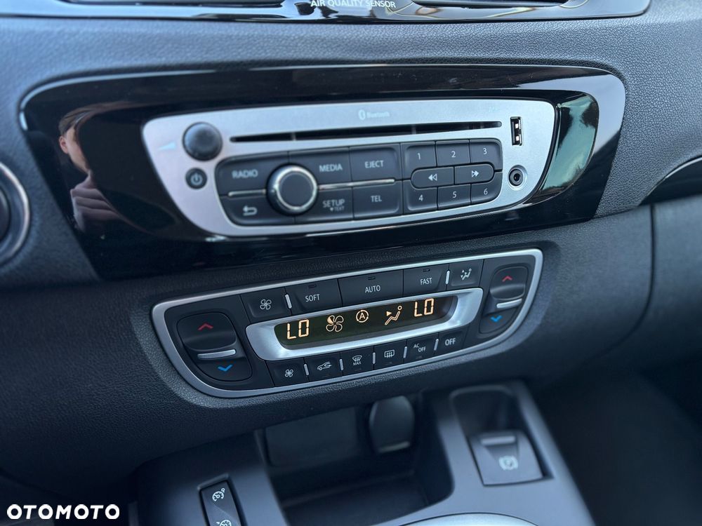 Renault Scenic Energy dCi 130 Start & Stop Bose Edition - 24