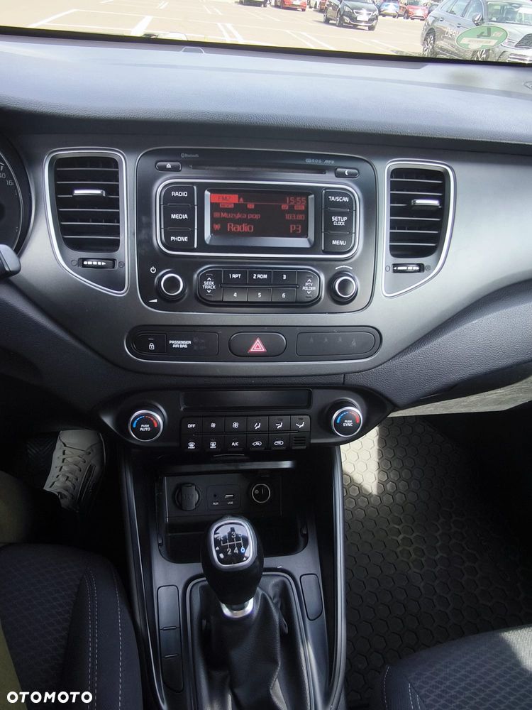 Kia Carens 1.6 GDI M - 15