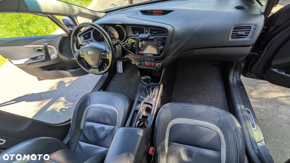 Kia Ceed 1.6 GDI XL DCT - 28