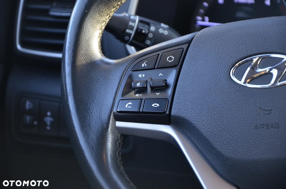 Hyundai Tucson blue 1.6 CRDi 2WD DCT Premium - 29