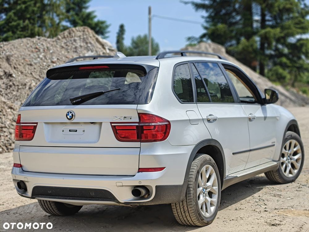 BMW X5 xDrive35i Edition Exclusive - 13