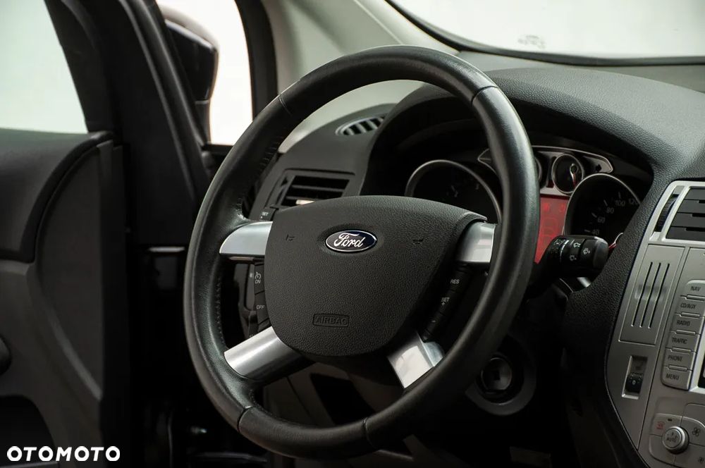 Ford Kuga 2.0 TDCi 4x4 Champions Edition - 22