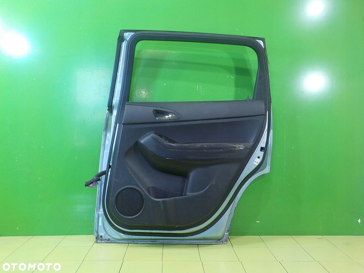 CHEVROLET ORLANDO 13r 5D drzwi prawe tyl kompletne - 5
