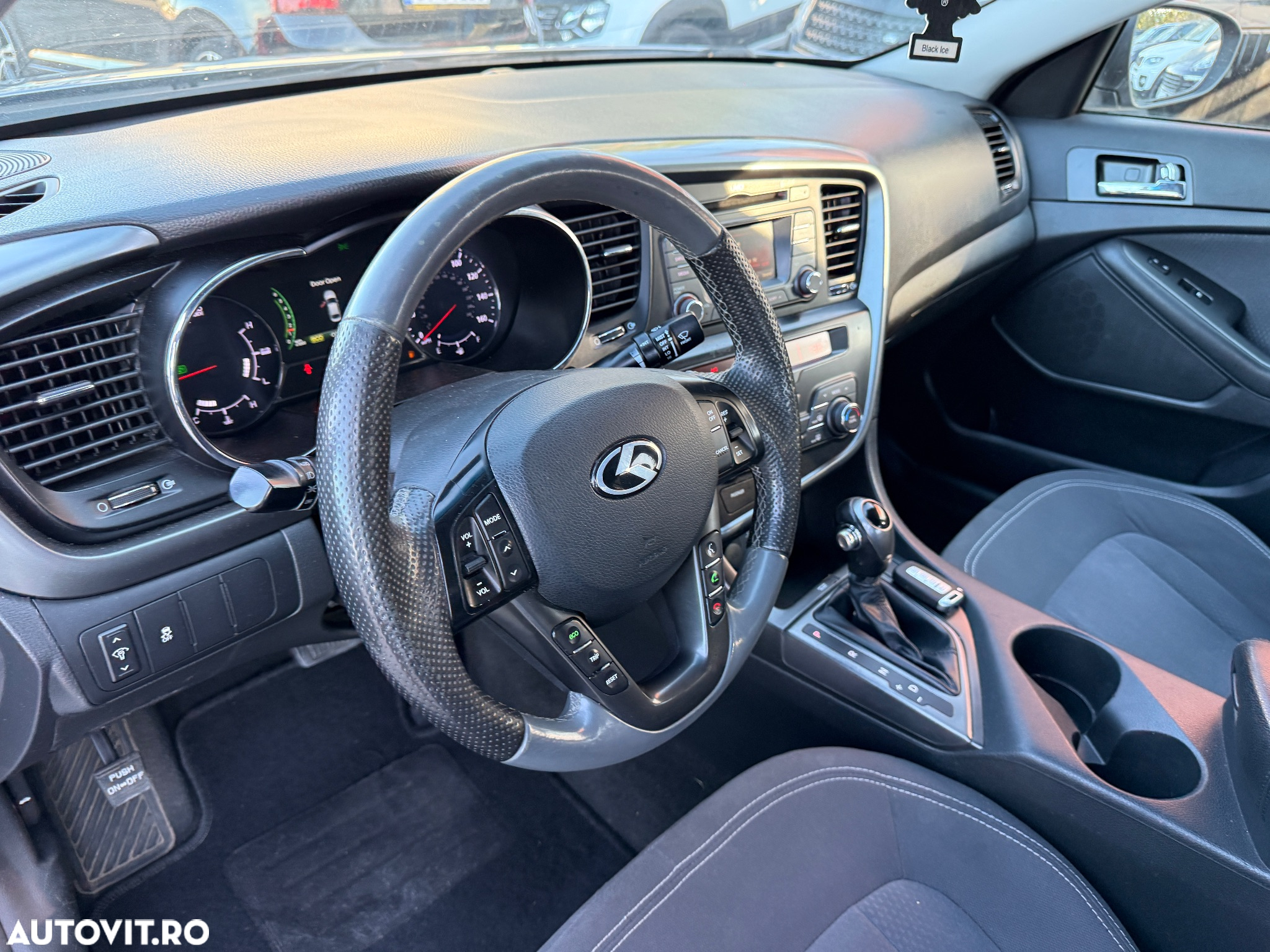 Kia Optima - 25