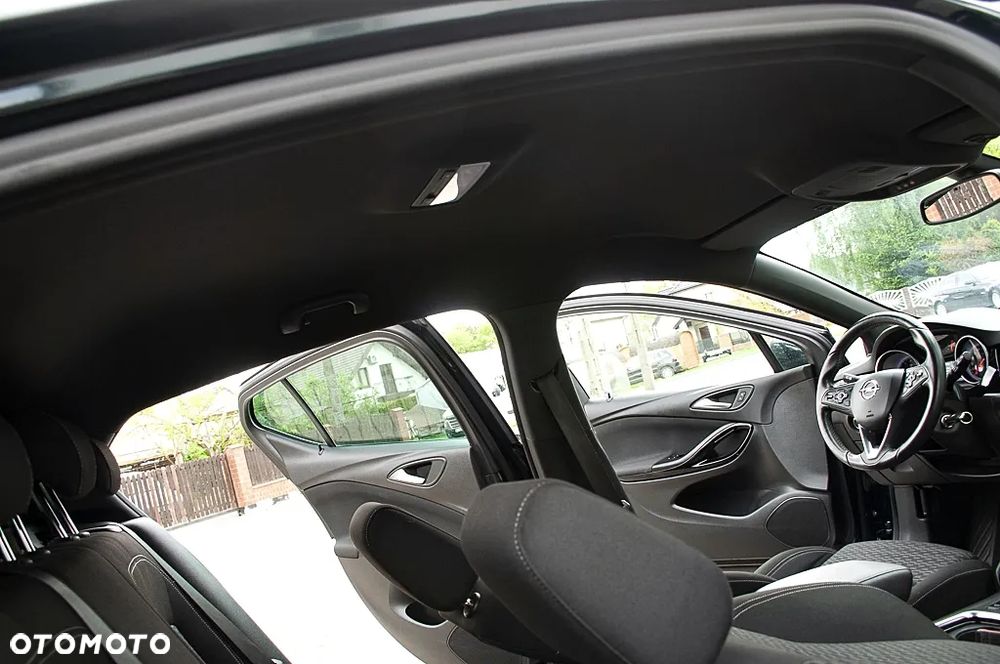 Opel Astra 1.4 Turbo Innovation - 29