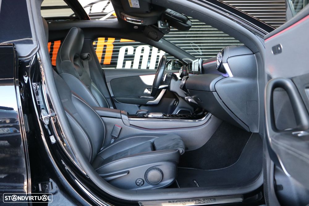 Mercedes-Benz CLA 250 - 12