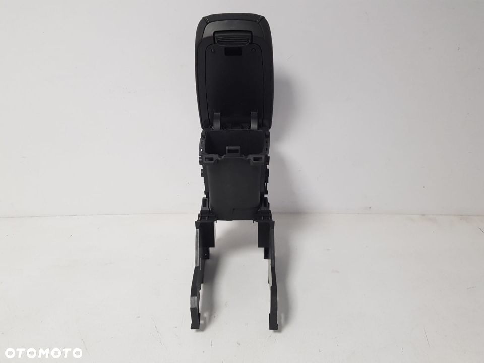 NOWY ORYGINAŁ GM PODŁOKIETNIK CZARNY SKÓRA OPEL ASTRA 5 V K 39108523 - 3