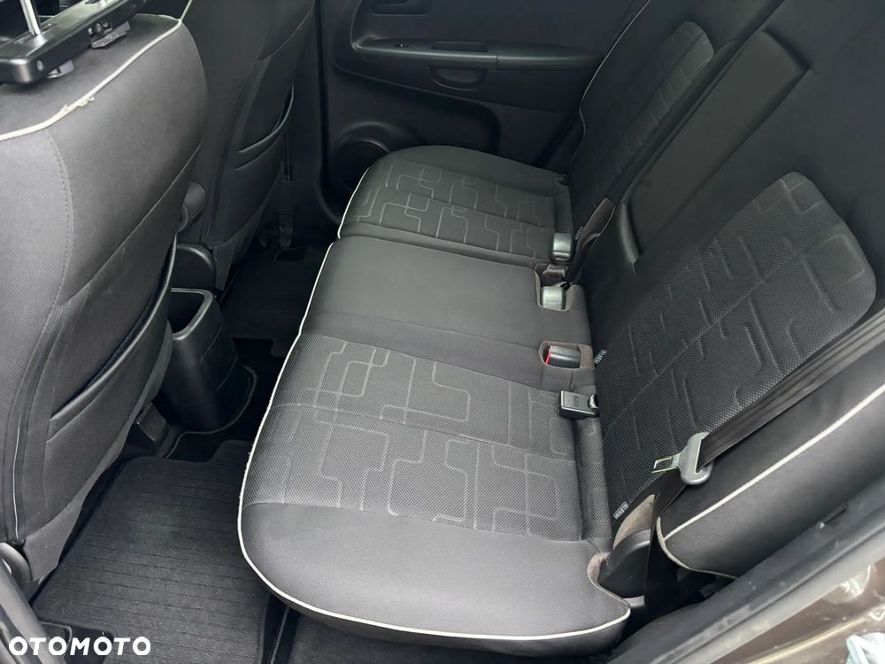 Kia Venga 1.6 CVVT Automatik Dream Team Edition - 13