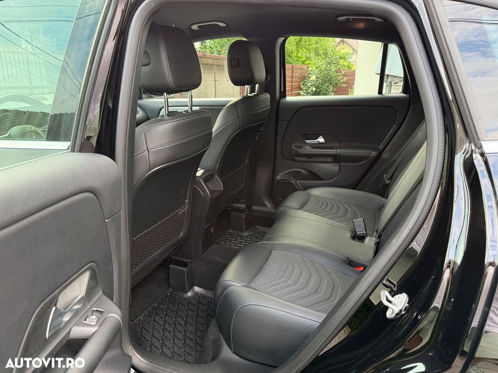 Mercedes-Benz GLA 200 d 4MATIC Aut. - 16