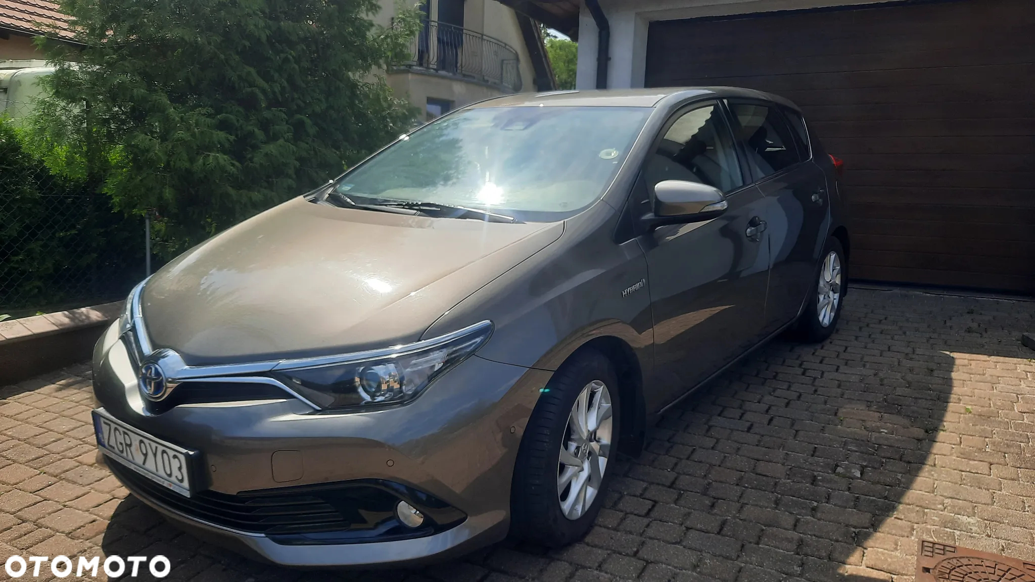 Toyota Auris - 2