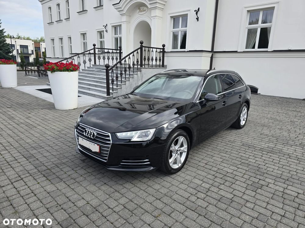 Audi A4 Avant 2.0 TFSI ultra design - 2